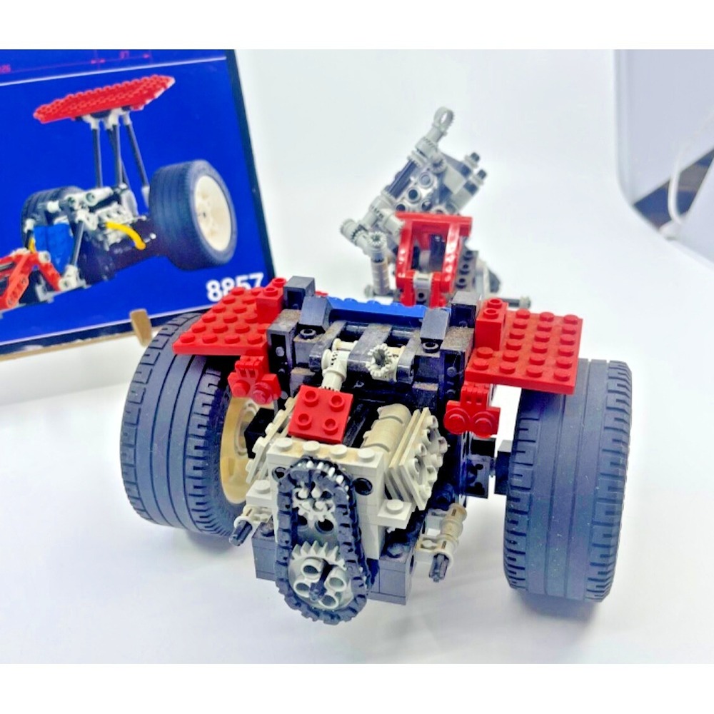Vintage 1993 LegoTechnique Street Chopper,100% complete,384 pieces,box,instructi - Picture 11 of 16